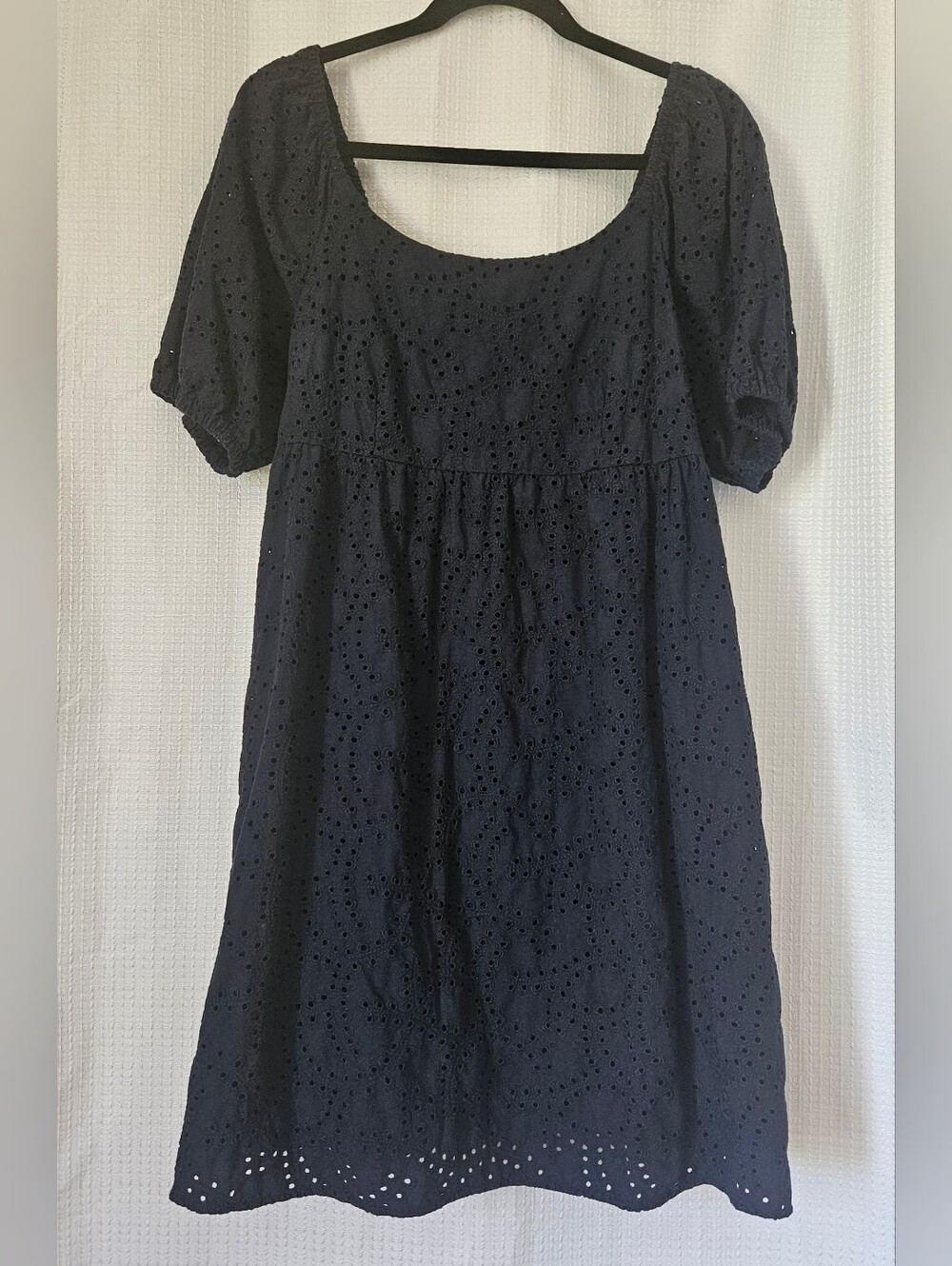 Navy Eyelet Puff-Sleeve Sundress - Classic Scoop Neck Size Large